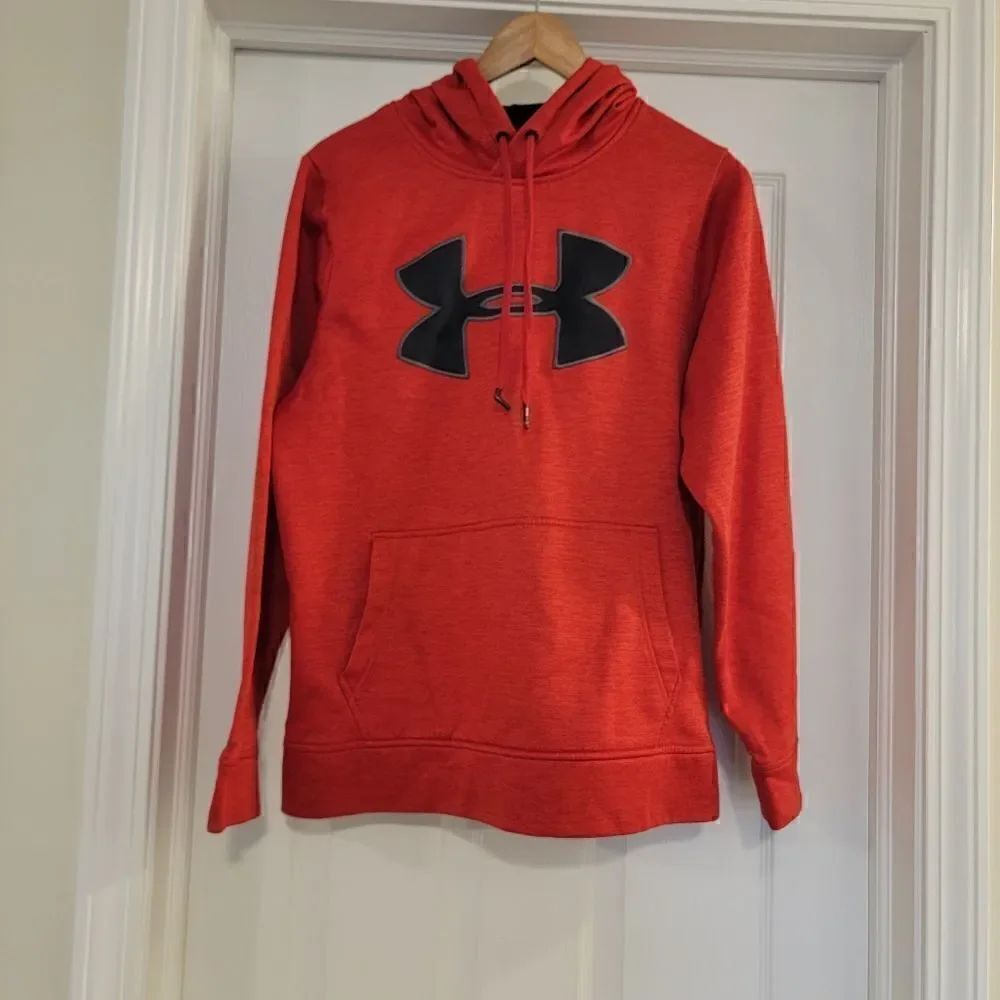 Under Armour ColdGear Loose Red size small
